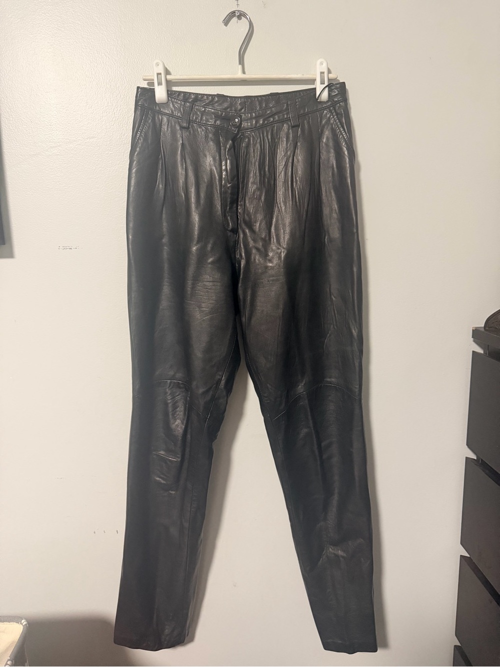 North Beach Genuine Leather High Rise Tapered Pants Black Vintage